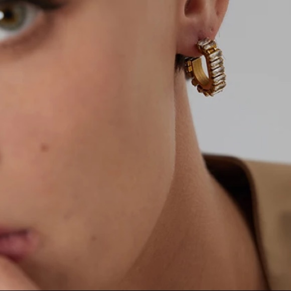 💛Gold plated geometric earrings - Picture 2 of 5